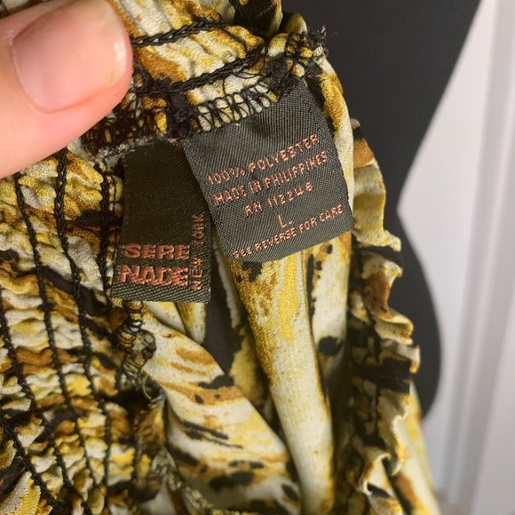 SereNade Sleeveless Blouse Large - Picture 5 of 6